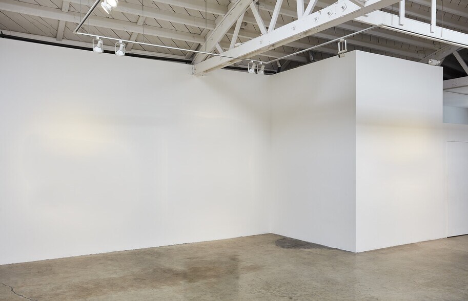 More Photos Of 6023 W Washington Blvd, Culver City Storefront For Lease
