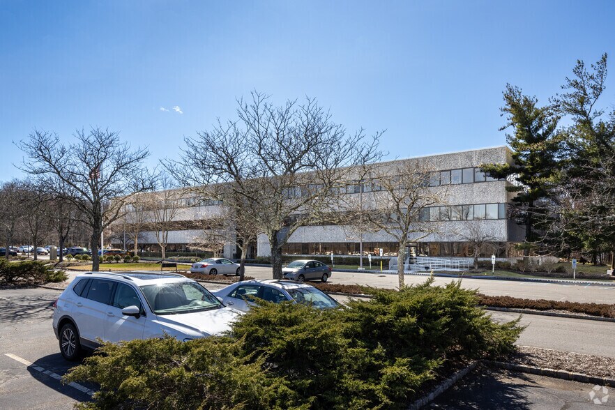 More Photos Of 100 S Jefferson Rd, Whippany Office For Sale