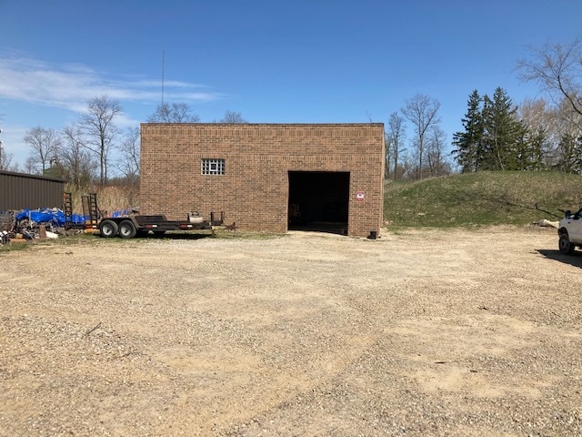 More Photos Of 9552 York Alpha Dr, North Royalton Service For Sale