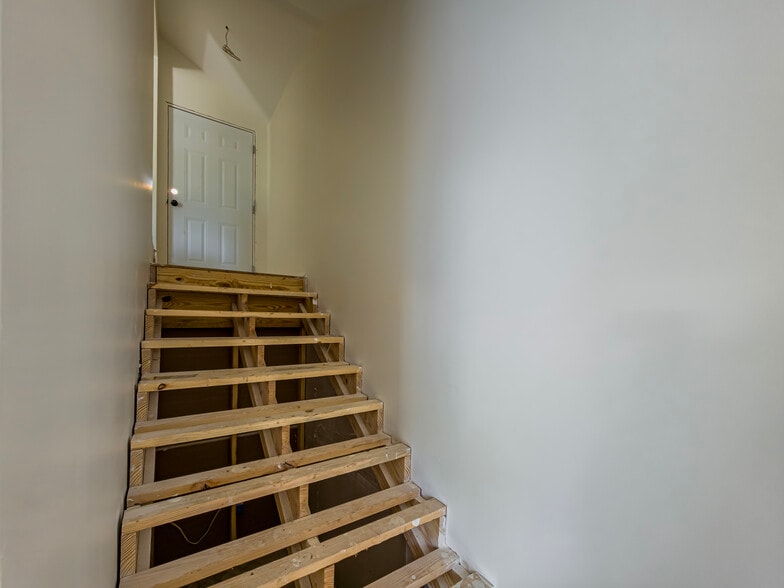 More Photos Of 414 6th E st, Tifton Apartments For Sale