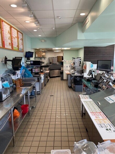 More Photos Of 1510 Rebsamen Park Rd, Little Rock Restaurant For Lease