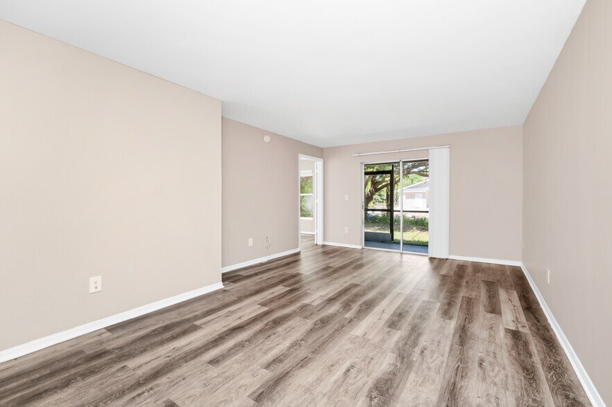 More Photos Of 5194 16th Pl SW, Naples Apartments For Sale