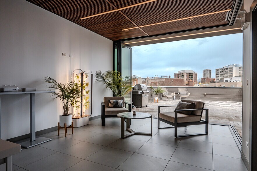 More Photos Of 1290 N Clybourn Ave, Chicago Office For Lease