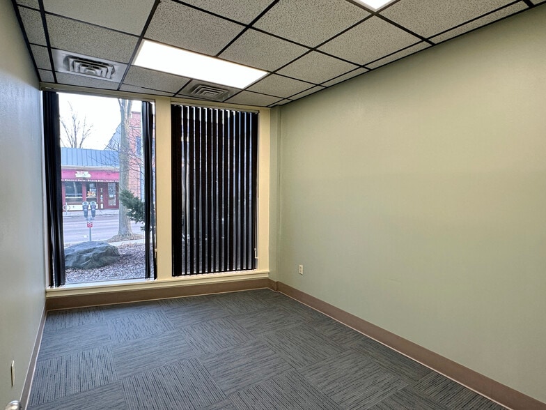 More Photos Of 1920 Monroe St, Madison Medical For Lease