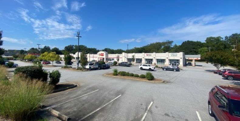 More Photos Of 550 S Church St, Spartanburg Freestanding For Sale