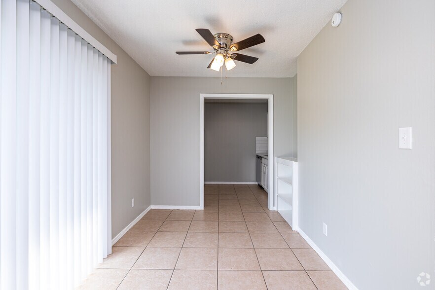 More Photos Of 108 NW 63rd St, Kansas City Apartments For Sale