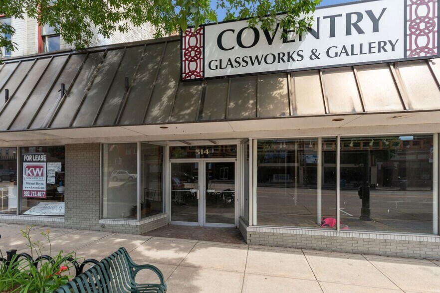 More Photos Of 516 W College Ave, Appleton Storefront Retail Office For Lease