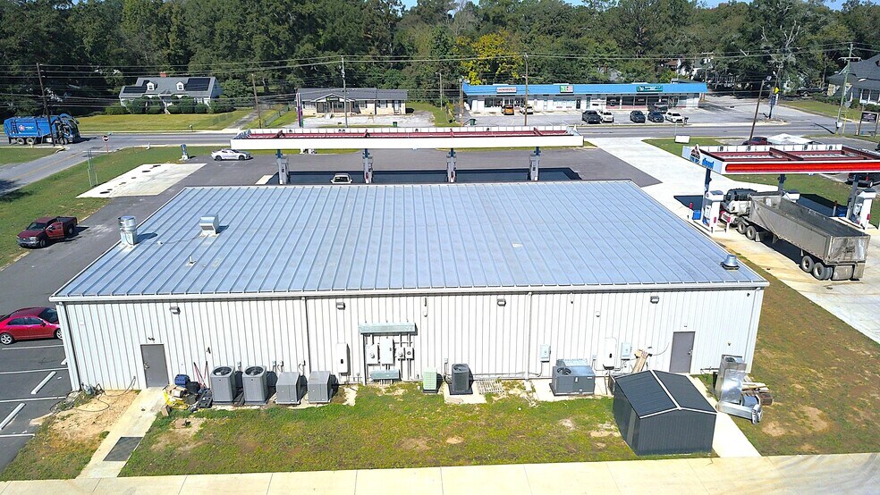 More Photos Of 341 S Main St, Bishopville Service Station For Sale