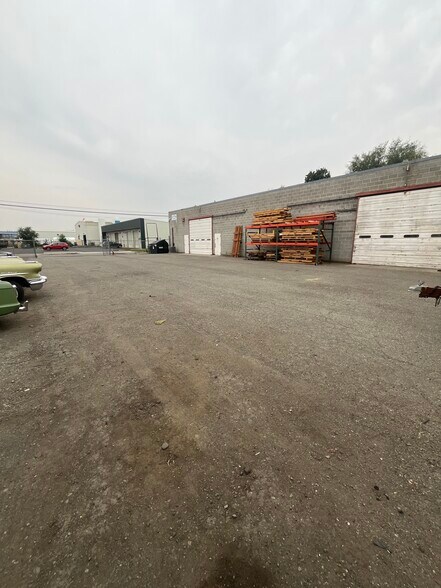 More Photos Of 2911 E Boone Ave, Spokane Service For Sale