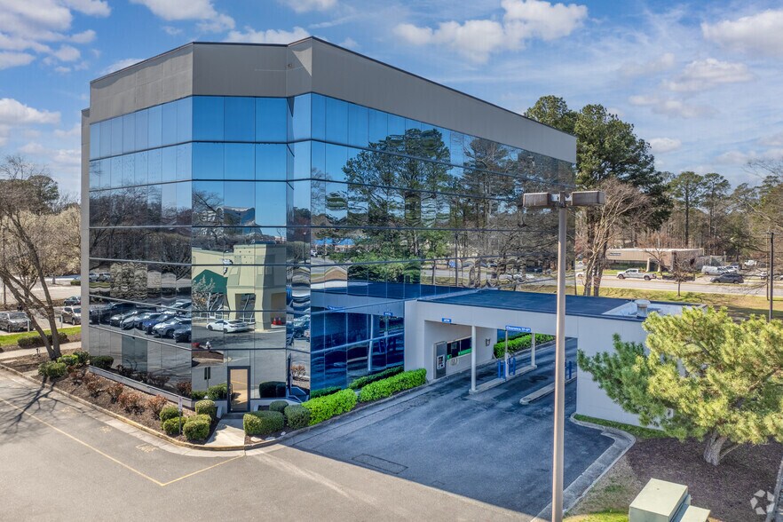 More Photos Of 603 Pilot House Dr, Newport News Office For Sale