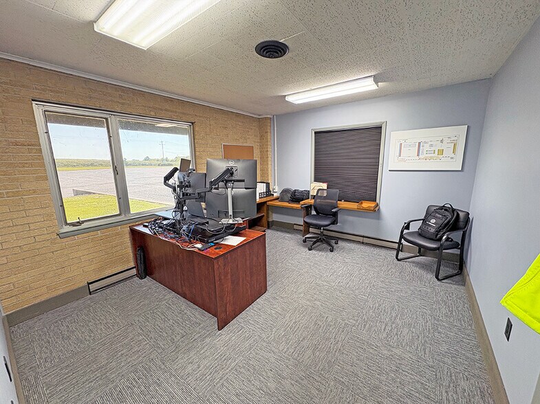More Photos Of 7945 Old Highway 51 N, Cobden Warehouse For Sale