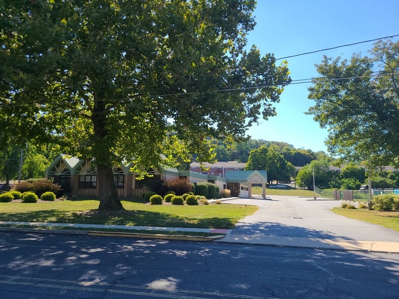 More Photos Of 120 Prospect St, Reading Office For Lease
