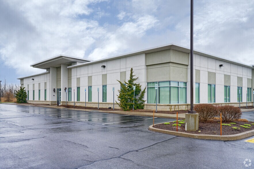 Primary Photo Of 265 Thruway Park Dr, West Henrietta Light Distribution For Lease