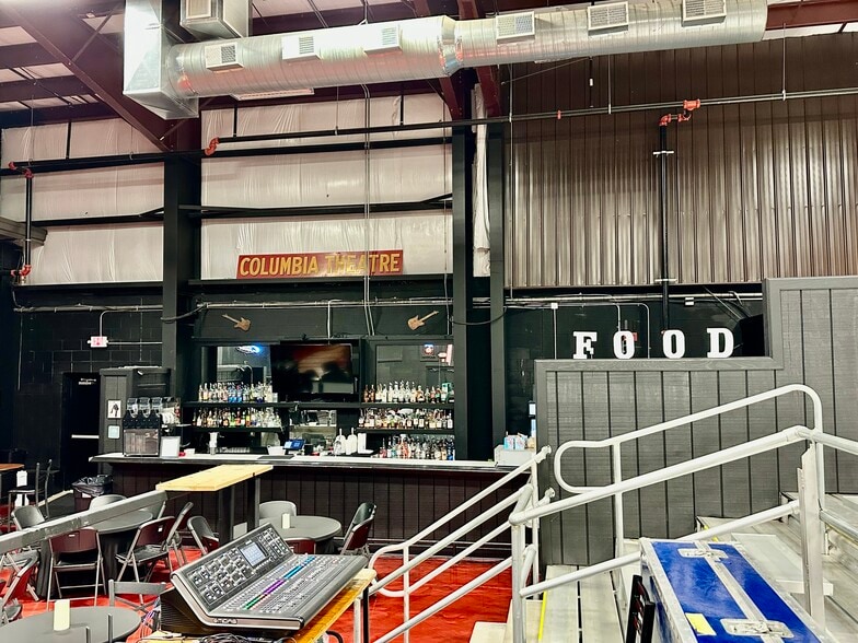 More Photos Of 832 Gallia St, Portsmouth Theater Concert Hall For Sale