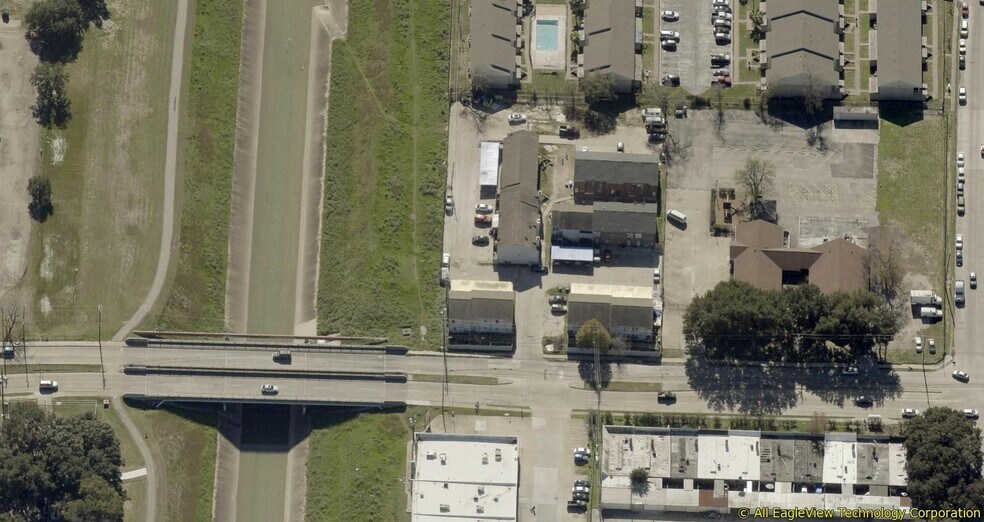 More Photos Of 8807 Bissonnet St, Houston Apartments For Sale