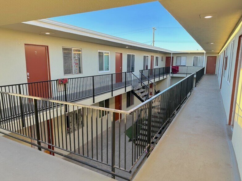 More Photos Of 541 Cuesta Del Mar Dr, Oxnard Apartments For Sale