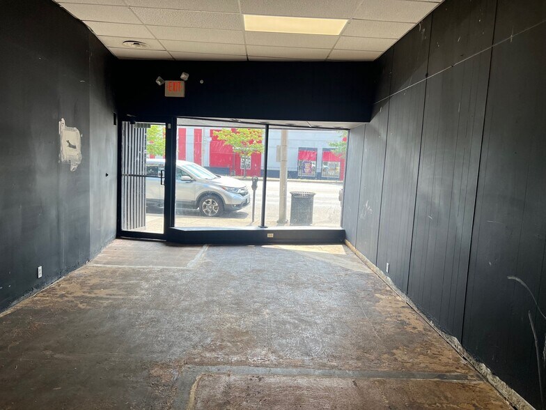 More Photos Of 4539 Montgomery Rd, Cincinnati Storefront Retail Residential For Sale