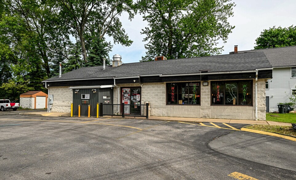 More Photos Of 2160 East Ave, Akron Restaurant For Sale