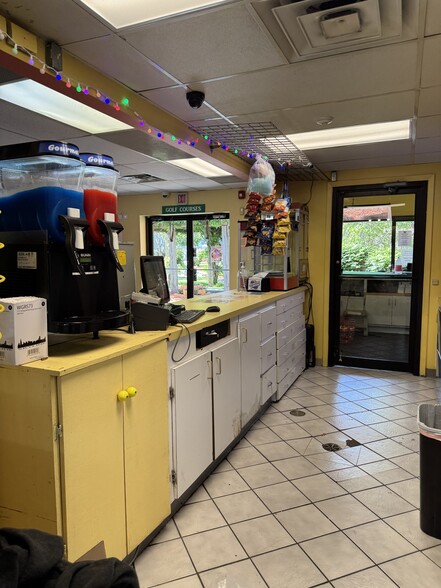 More Photos Of 2400 Sheridan Dr, Tonawanda Amusement Park For Sale