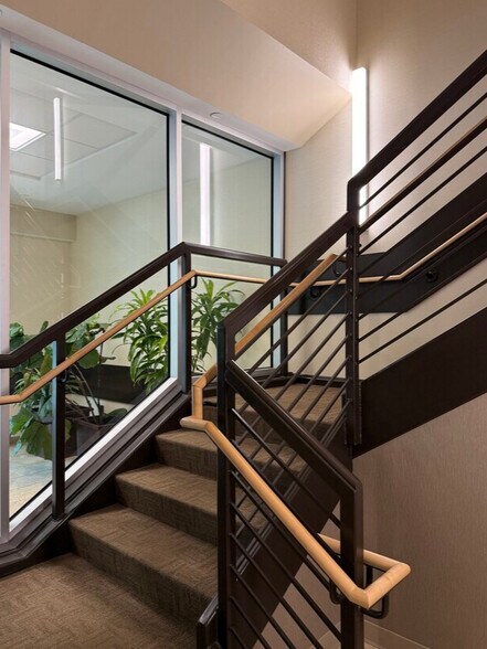 More Photos Of 4 Lan Dr, Westford Office For Lease