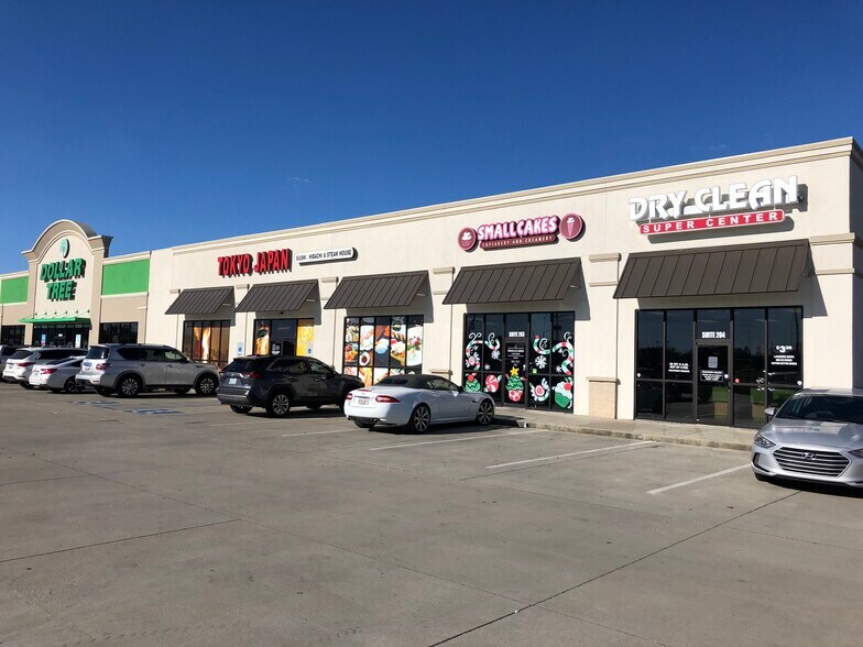 More Photos Of 105-107 Hector Connoly Rd, Carencro General Retail For Lease