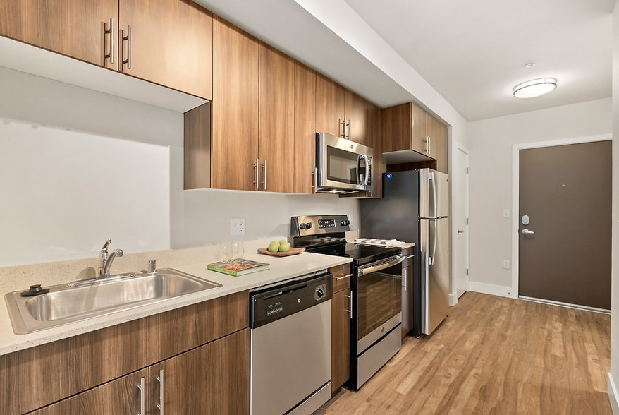 More Photos Of 523 Broadway E, Seattle Apartments For Lease