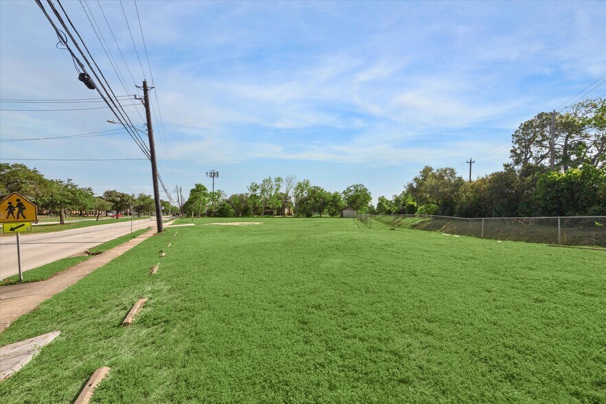 More Photos Of 0 Beamer, Houston Land For Sale