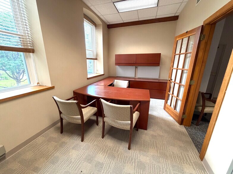 More Photos Of 22 S 2nd St, Emmaus Loft Creative Space For Lease
