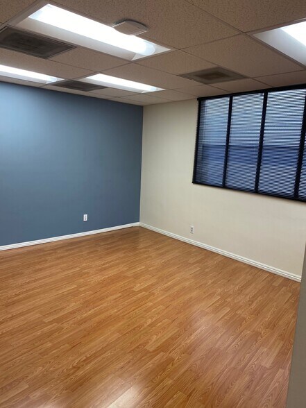 More Photos Of 4520 Wilshire Blvd, Los Angeles Office For Lease
