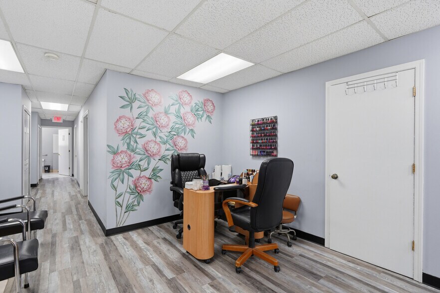 More Photos Of 23589-23593 Van Born Rd, Taylor Freestanding For Sale