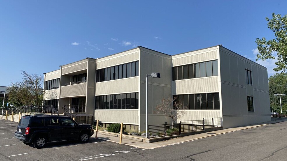 More Photos Of 6650 S Vine St, Centennial Medical For Lease