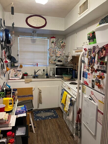 More Photos Of 24 Daytona ln, Normangee Multifamily For Sale