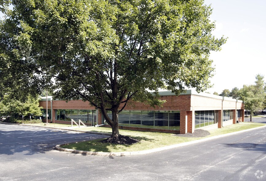 More Photos Of 1220 Ward Ave, West Chester Flex For Lease