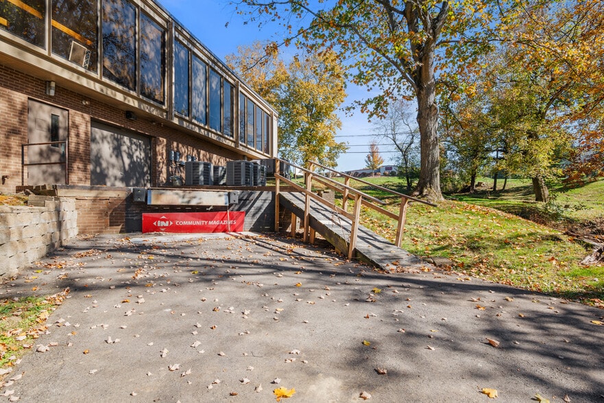 More Photos Of 11 Mayview Rd, Bridgeville Office For Sale