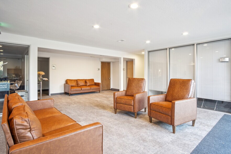 More Photos Of 940 N 400 E, North Salt Lake Office For Sale