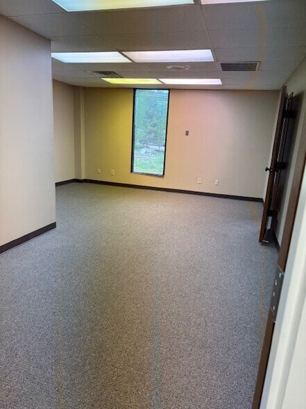 More Photos Of 237 Old Hickory Blvd, Nashville Office For Lease