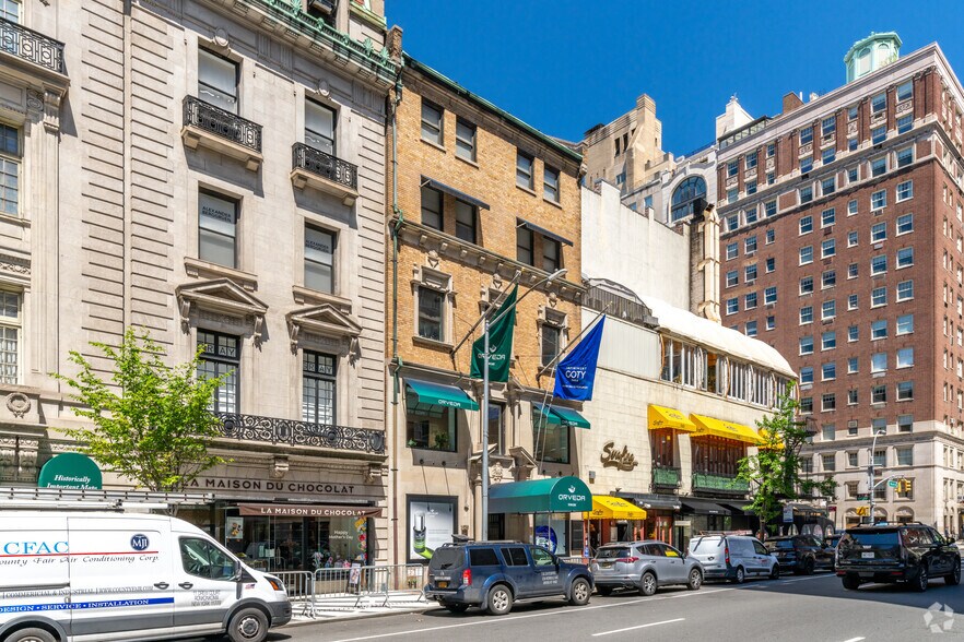 More Photos Of 1020 Madison Ave, New York Office For Lease