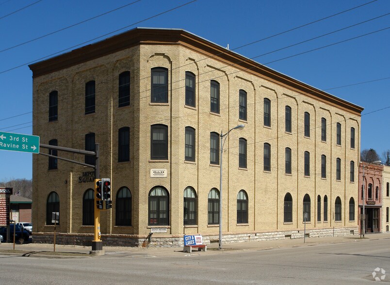 More Photos Of 303 1st Ave NE, Faribault Coworking Space