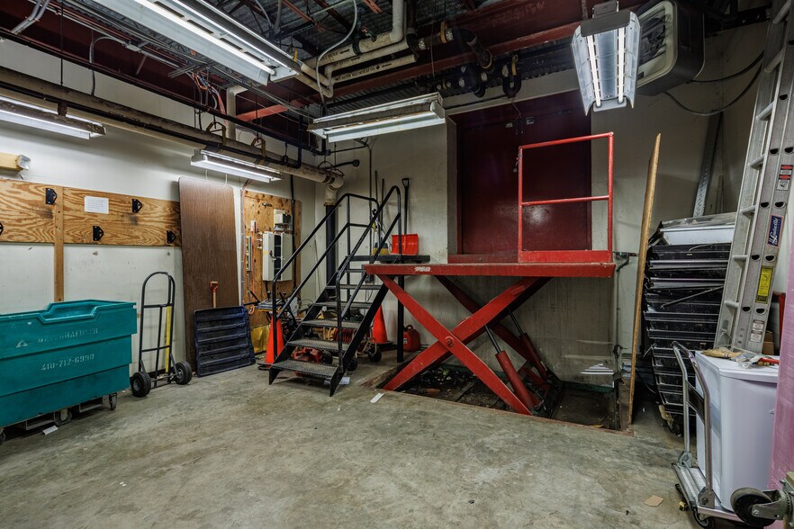 More Photos Of 7 E Baltimore St, Baltimore Office For Lease