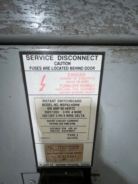 More Photos Of 123 E C St, Wilmington Warehouse For Sale