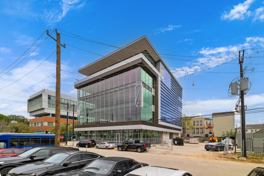 More Photos Of 1801 Binz St, Houston Unknown For Lease
