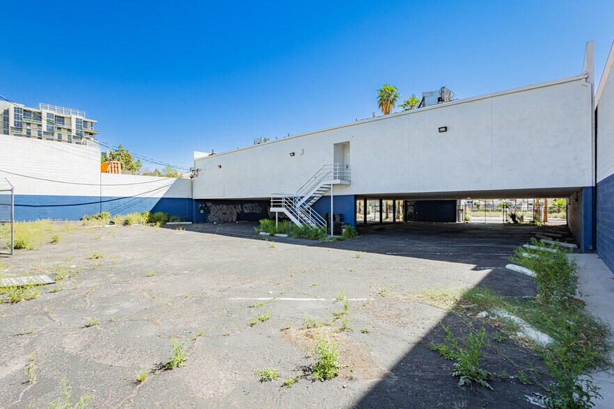 More Photos Of 714 S 4th St, Las Vegas Medical For Sale
