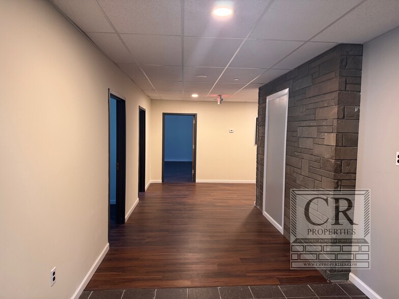 More Photos Of 28 IBM Rd, Poughkeepsie Auto Dealership For Lease