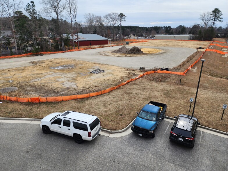 More Photos Of 200 Fountains Ln, Poquoson Apartments For Sale