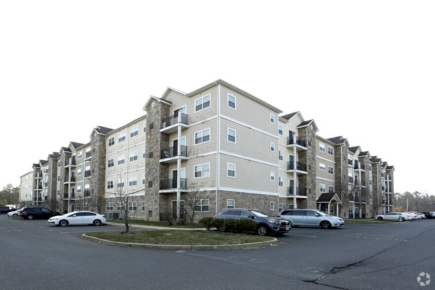 More Photos Of 415-419 Cedar Bridge Ave, Lakewood Apartments For Lease