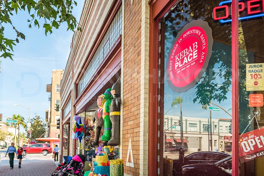 More Photos Of 302 W 4th St, Santa Ana Storefront Retail Office For Sale