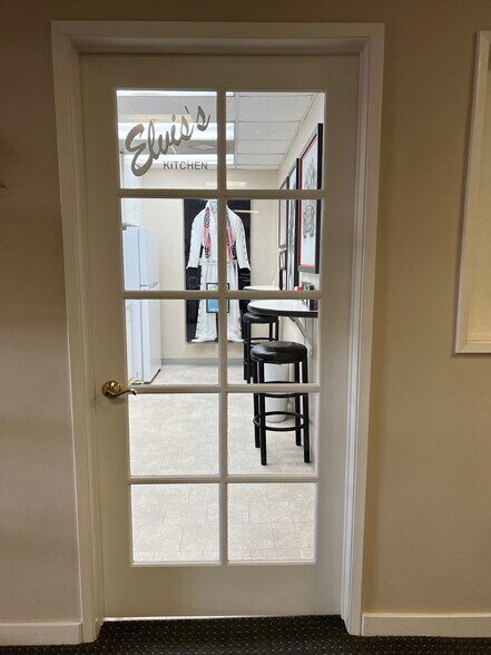 More Photos Of 300 S El Camino Real, San Clemente Storefront Retail Office For Lease