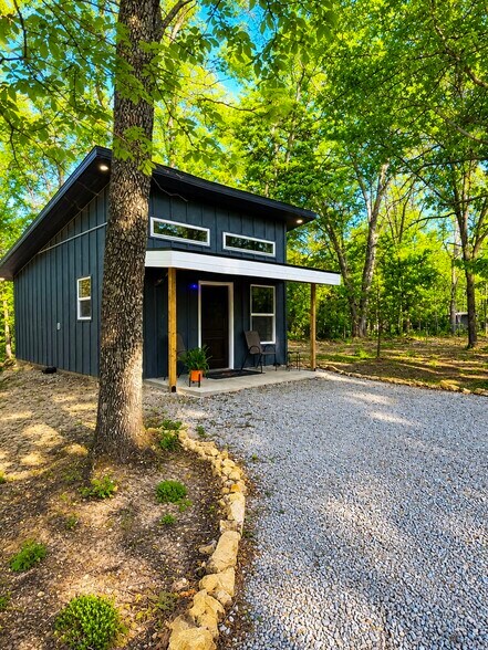 More Photos Of 3176 Summertown Hwy, Summertown Land For Sale
