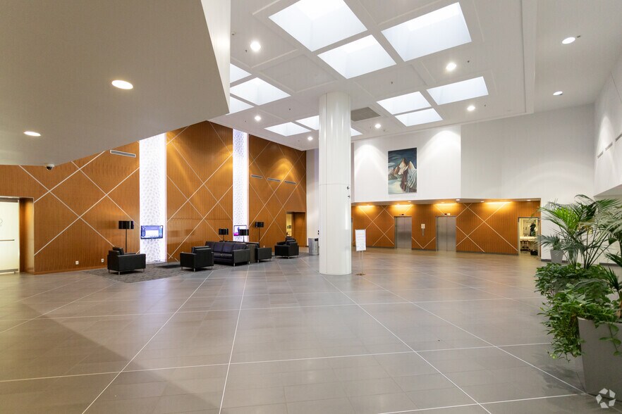 More Photos Of 221 W Esplanade, North Vancouver Office For Lease