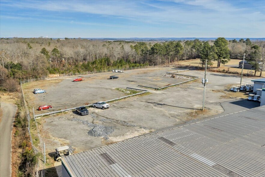 More Photos Of 441 Dunbar Rd, Warner Robins Warehouse For Sale